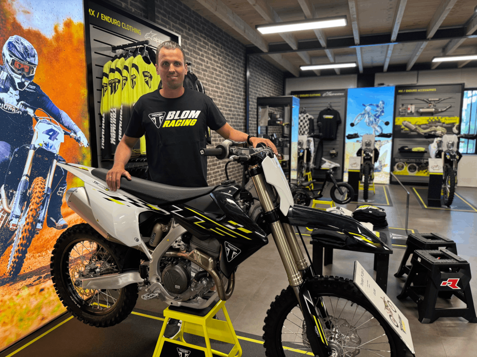 Blom Motoren nu ook officieel Triumph Motocross & Enduro dealer